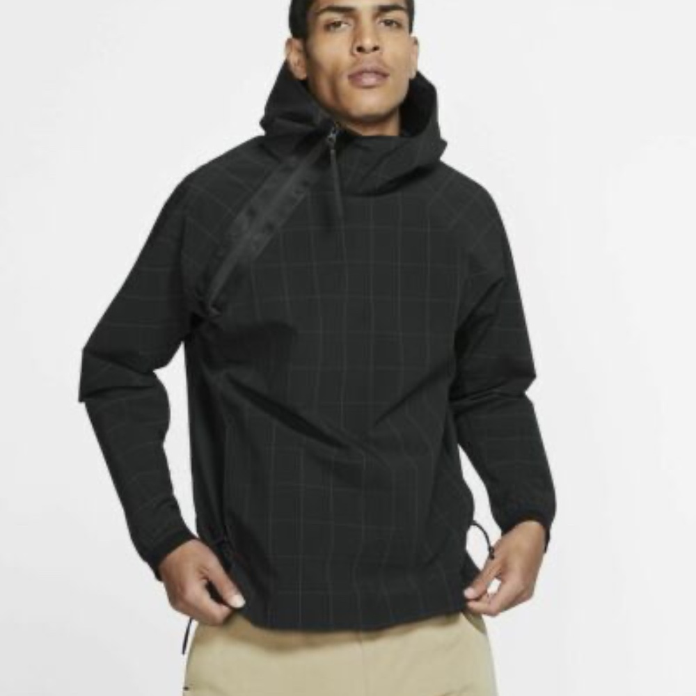 Nike Tech Pack Checkered Plaid Stretchy Rain Coat Size L NEW